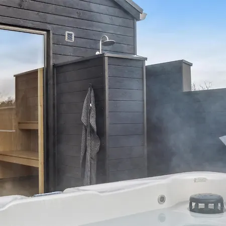 Cozy In With Sauna * Aalbaek